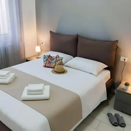 Apartament Casa D'oro Imperia